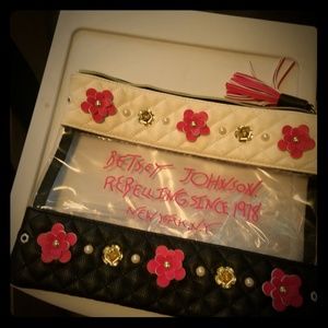 Betsey johnson makeup bag